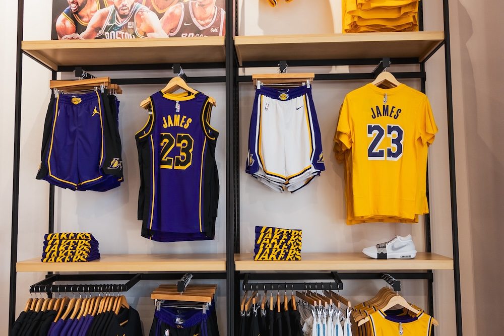 NBA-Stores-5